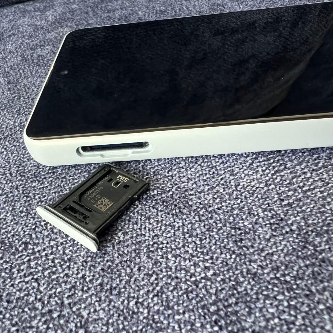 Sony Xperia so-41B simフリー ケース付き