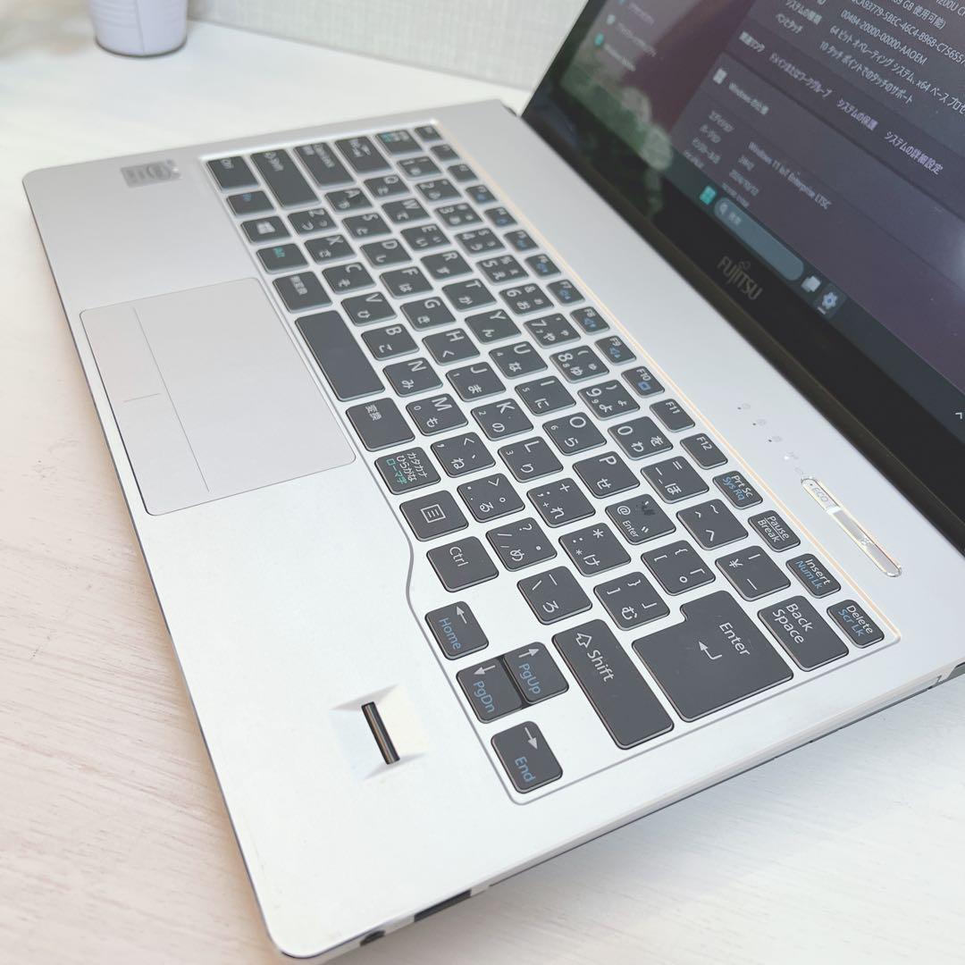 国産、美品、高精細液晶、コアi5、快適SSD、イラレ、オフィス2021が使える