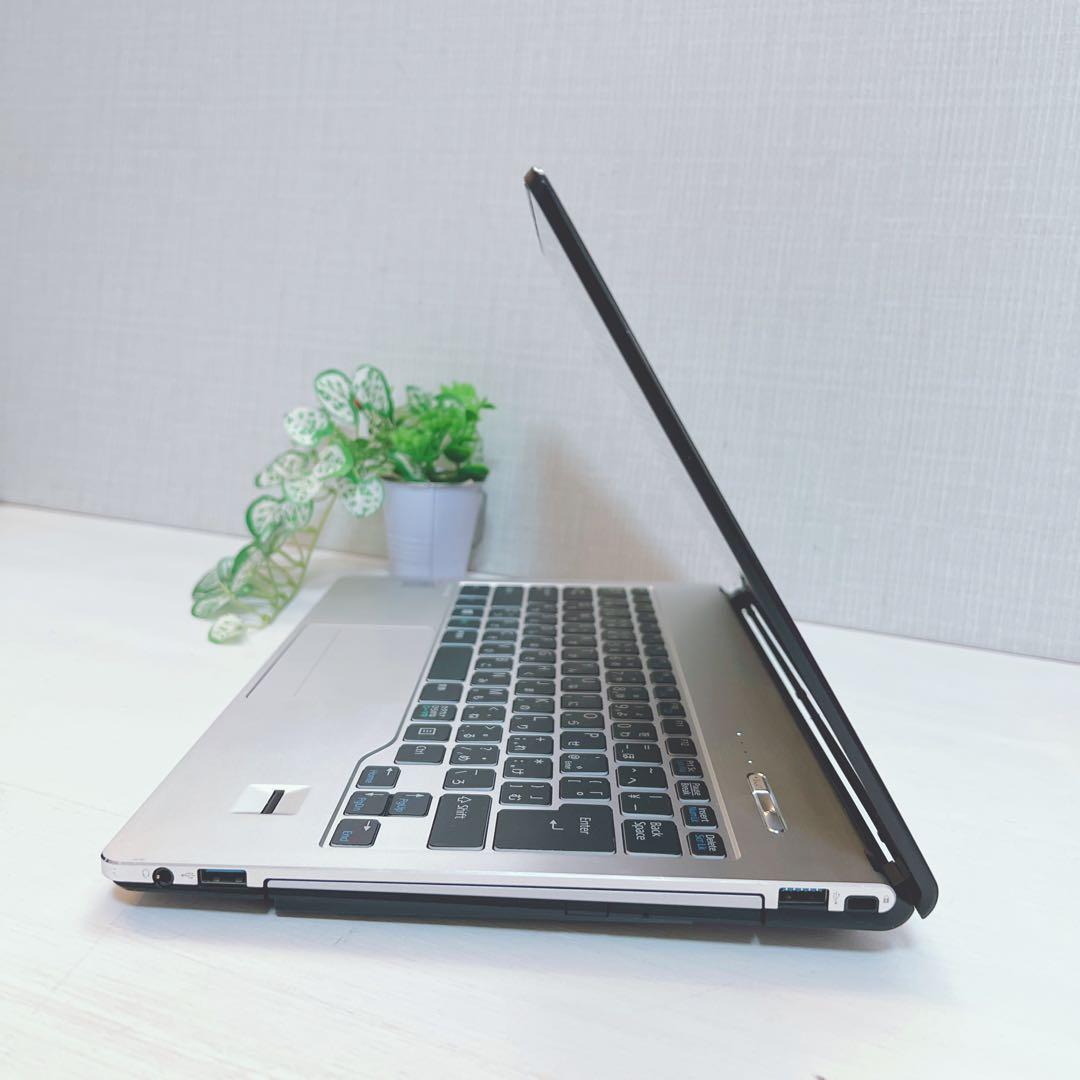 国産、美品、高精細液晶、コアi5、快適SSD、イラレ、オフィス2021が使える