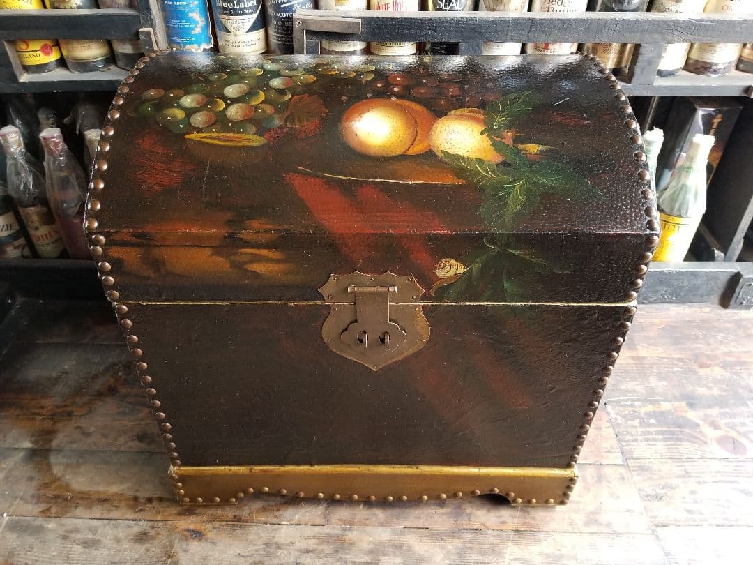 ゴシック　ウッド　トレジャー　チェスト　ピッグスキン　豚革　油絵　真鍮　宝箱