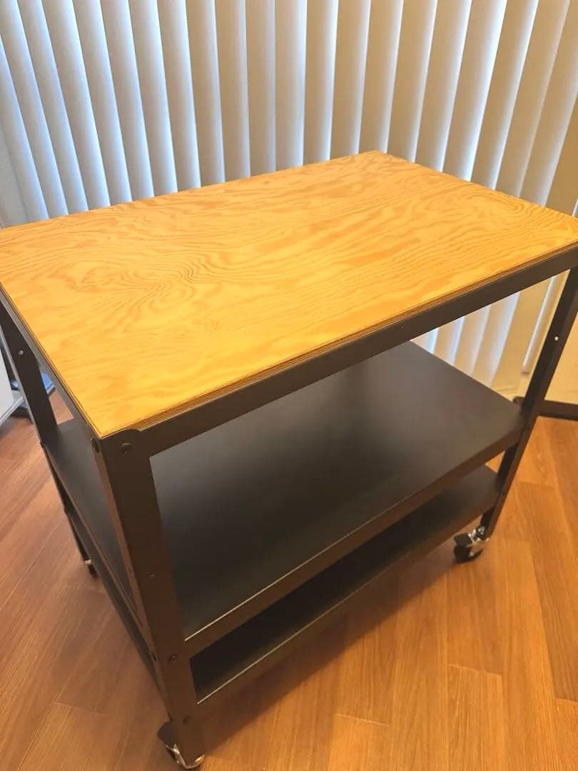 美品　IKEA ブロール(BROR)