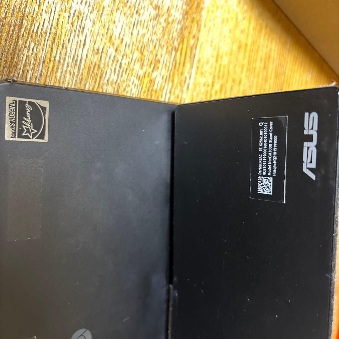 ASUS Chromebook Detachable CM3 (キーボード要確認