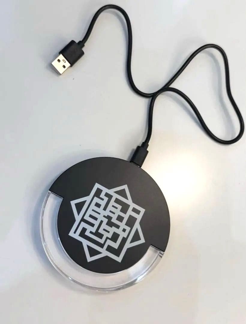 新品未開封品‼️布袋寅泰45th GMARK ワイヤレス充電器　完売品