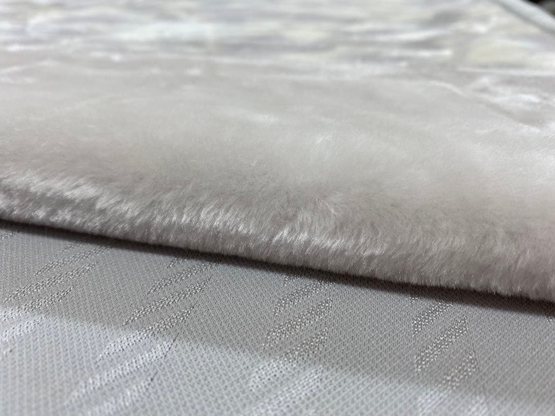 西川ボリュームなめらか合わせ毛布・ふっくら・洗濯機OK・シングル１４０×２００㎝