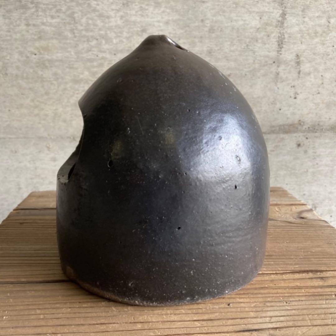 古い猫火鉢 行火 香炉 花器 釣鐘型 兜型 置物 オブジェ 陶器 古道具 レトロ