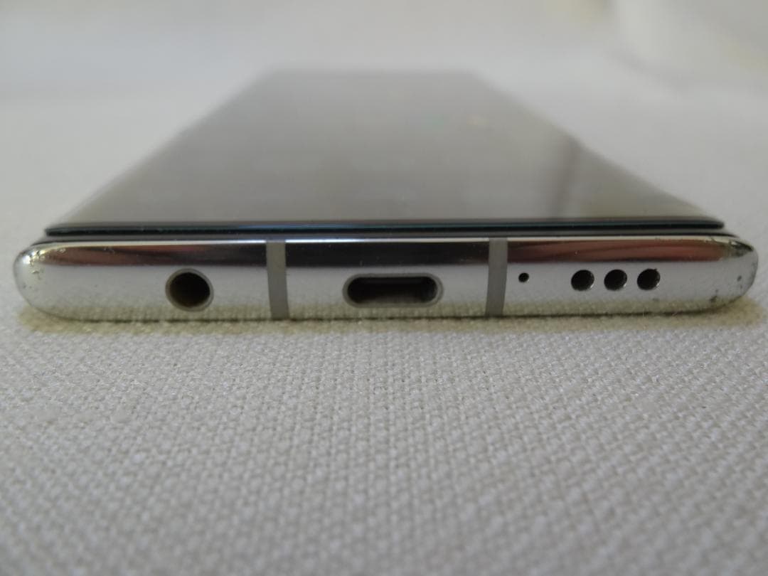 訳有り★docomo LG VELVET L-52A 128GB Simフリー