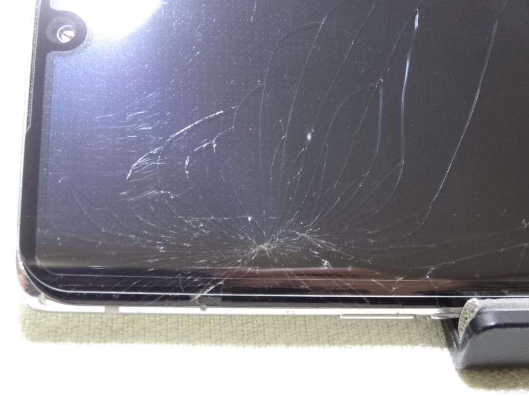 訳有り★docomo LG VELVET L-52A 128GB Simフリー