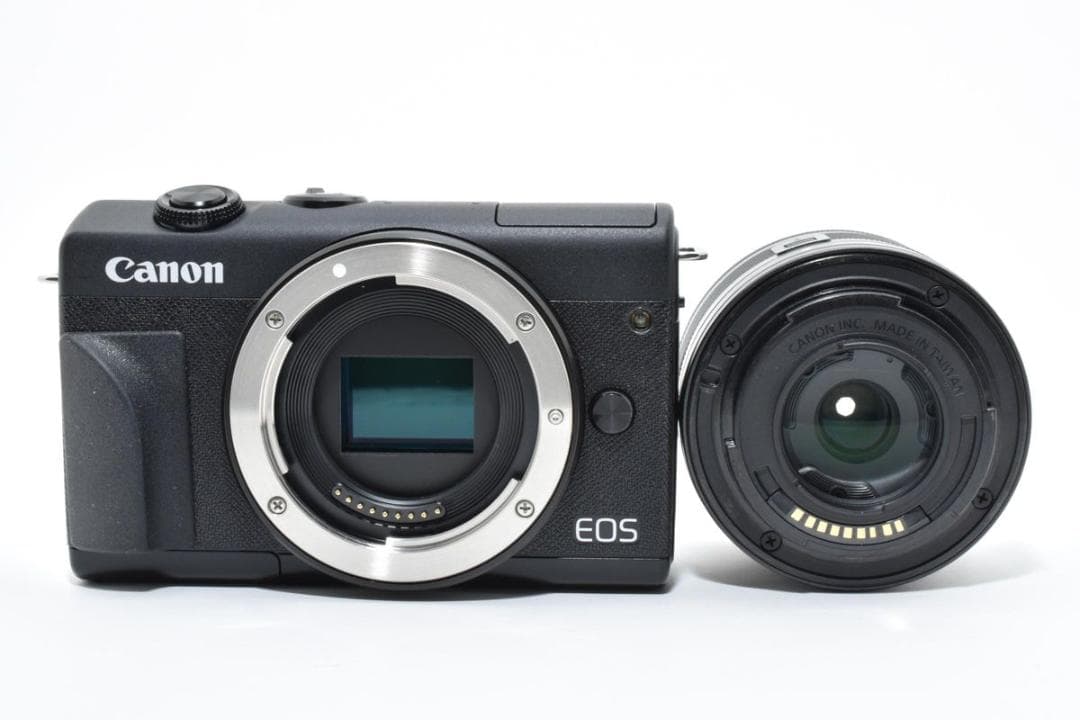 ■美品■Canon キヤノン EOS M200 ブラック