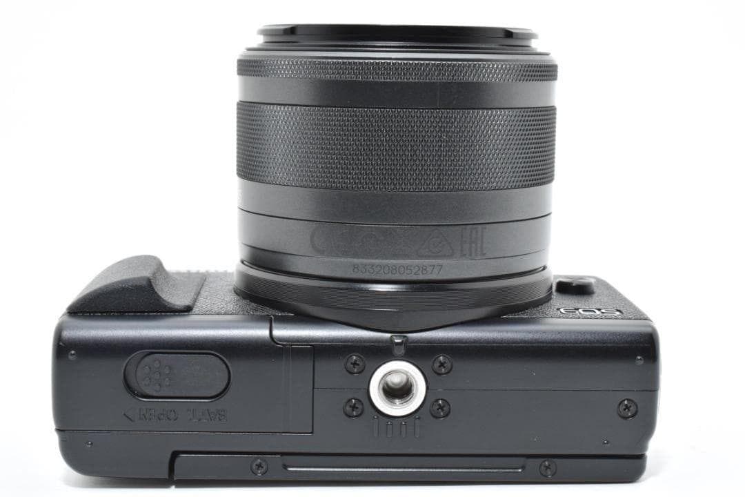 ■美品■Canon キヤノン EOS M200 ブラック