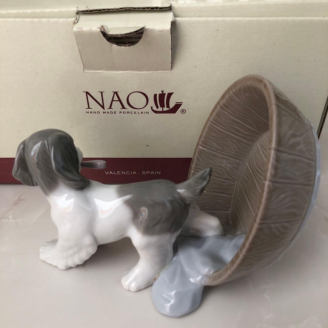 リヤドロ　NAO