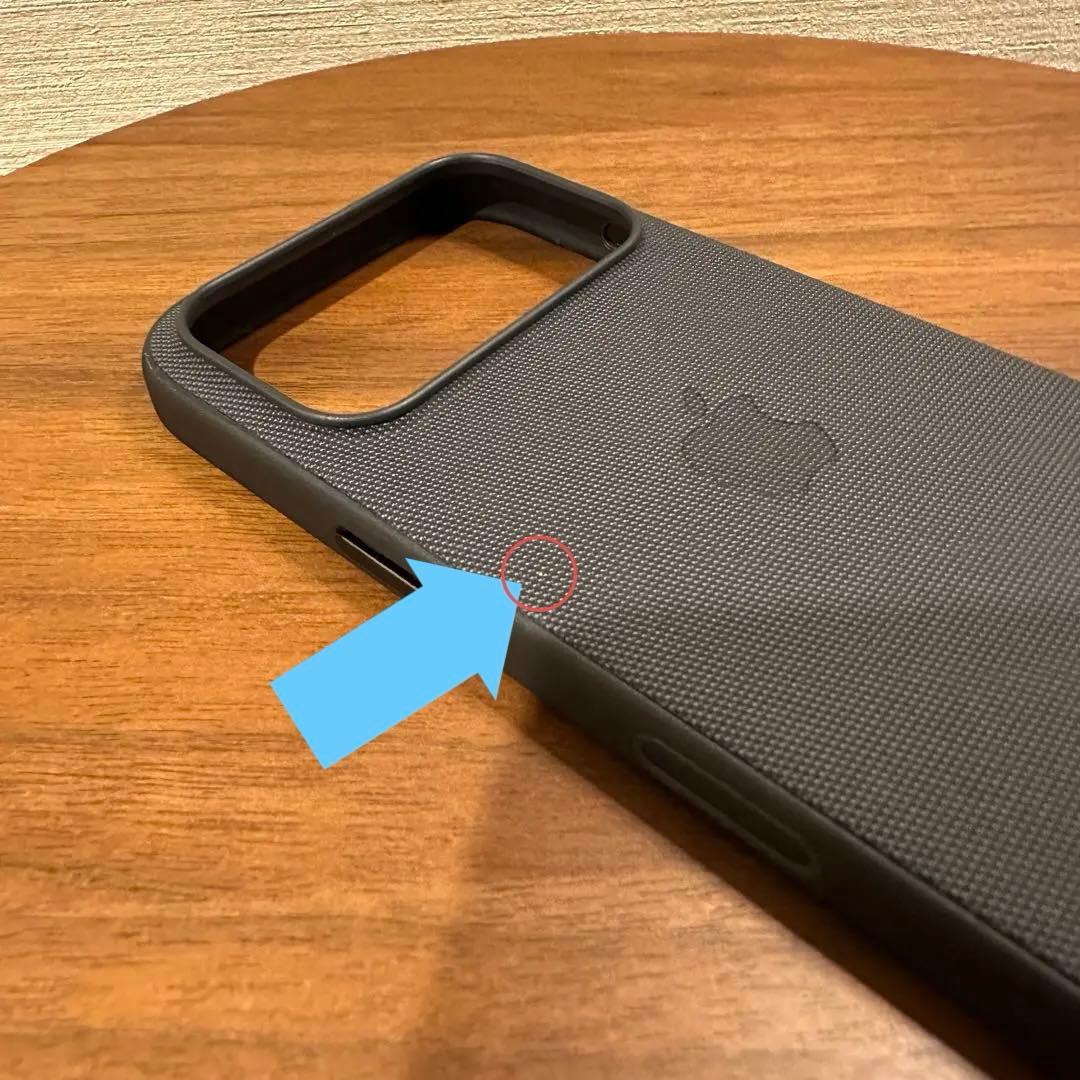 【美品中古】iPhone 17 Proテックウーブンケース「ブラック」Apple