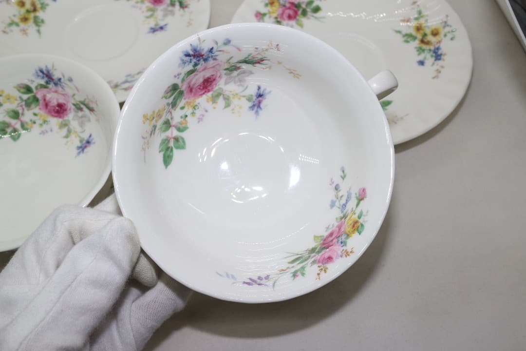 ロイヤルドルトン アルカディア スープカップ&ソーサー 2客