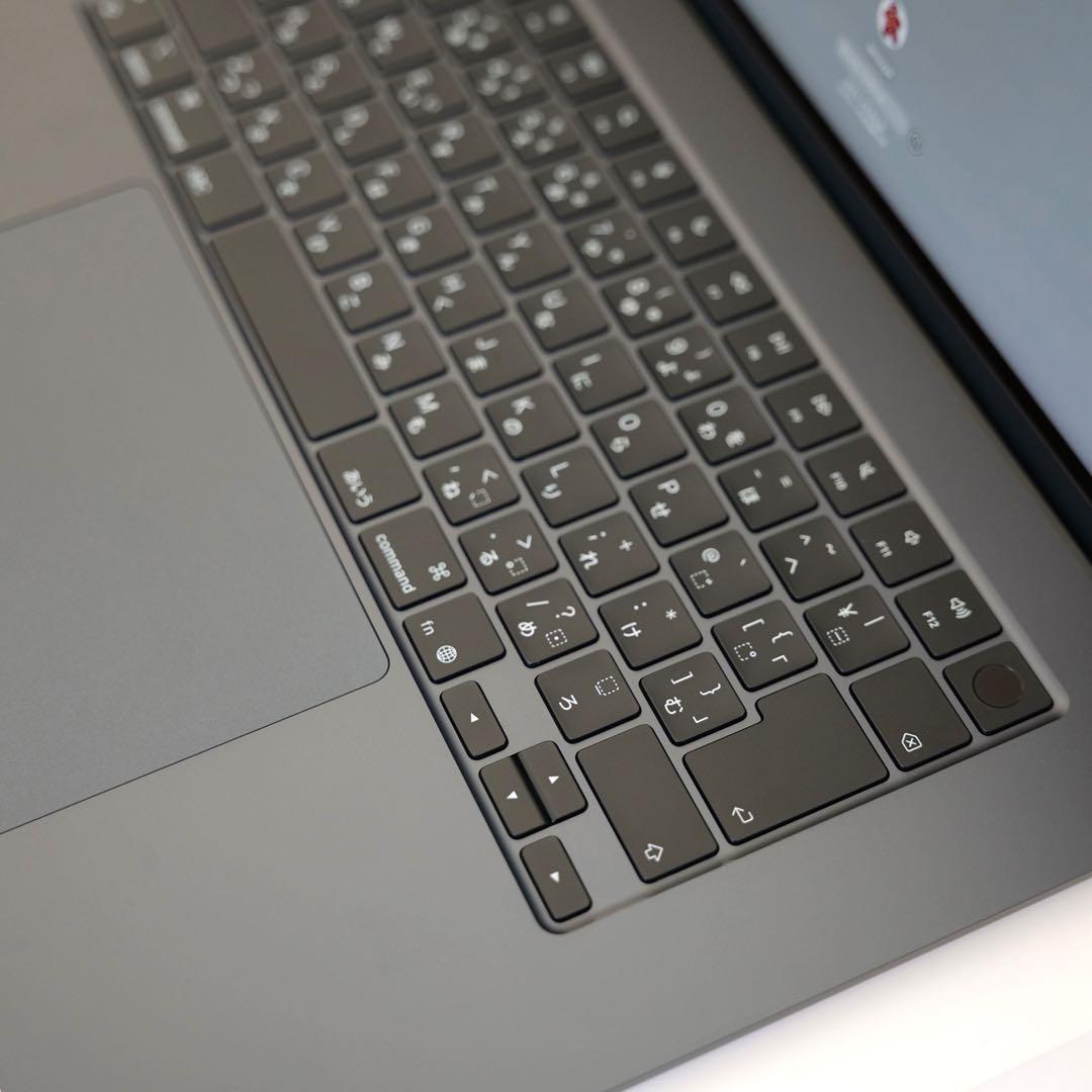 MacBookAir M4 15インチ 16GB 512GB