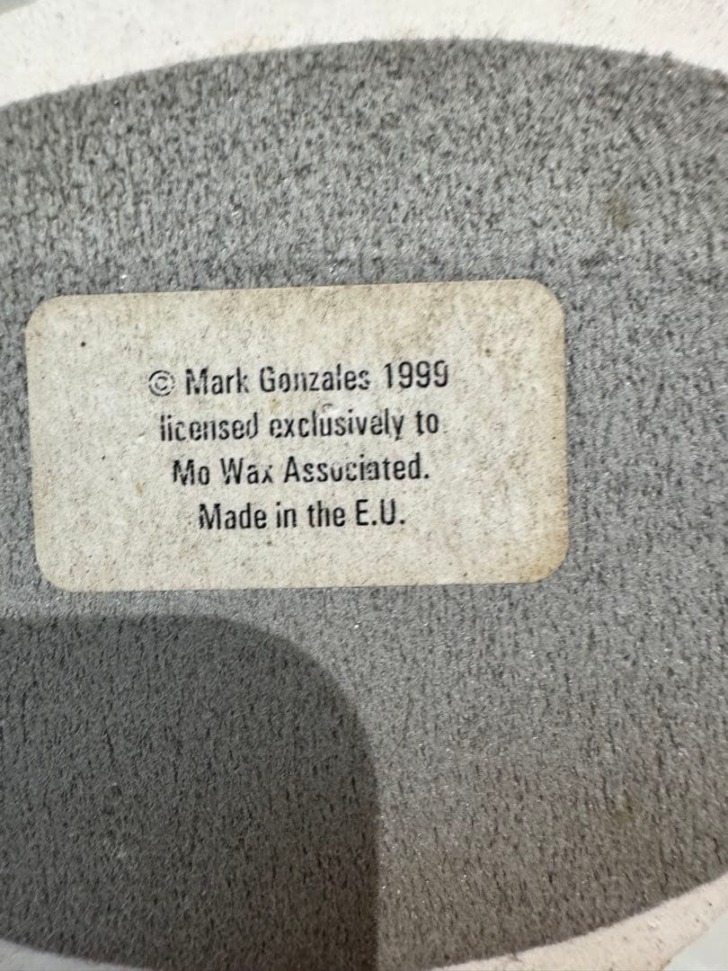 mark gonzales priest マークゴンザレス