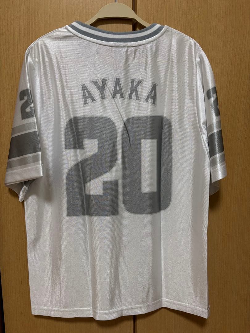 NiziU AYAKA 背番号20 ホワイトTシャツ