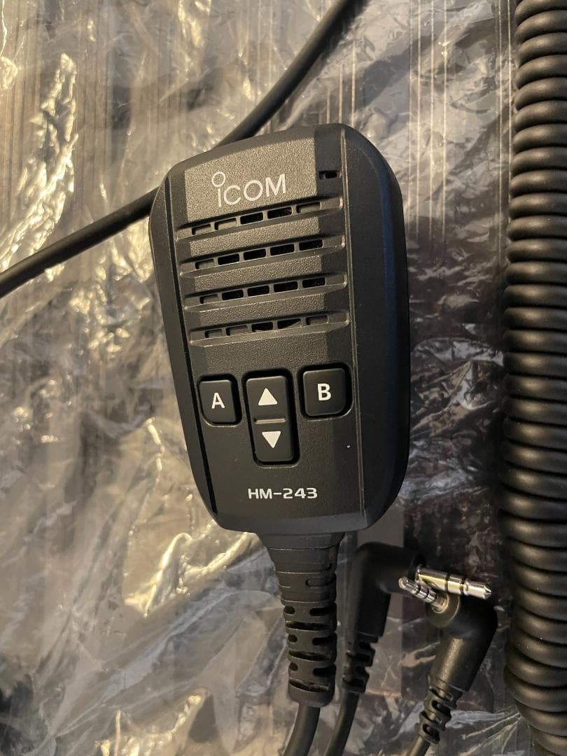 【美品】ICOM IC-705 + WINDCAMPケージ