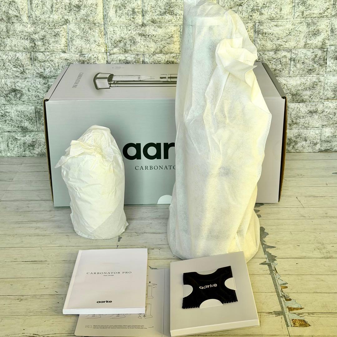 アールケ「カーボネーター・プロ」炭酸水メーカー ステンレスボディ