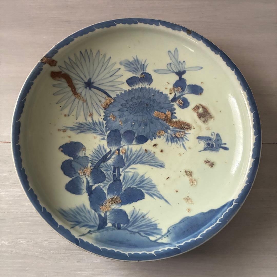染付大皿　菊蝶文　大皿 飾皿 約31.5cm 時代物 骨董　尺皿