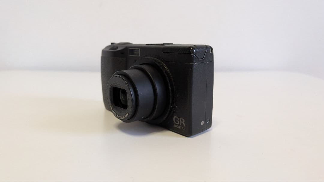 RICOH GR DIGITAL + 付属品セット