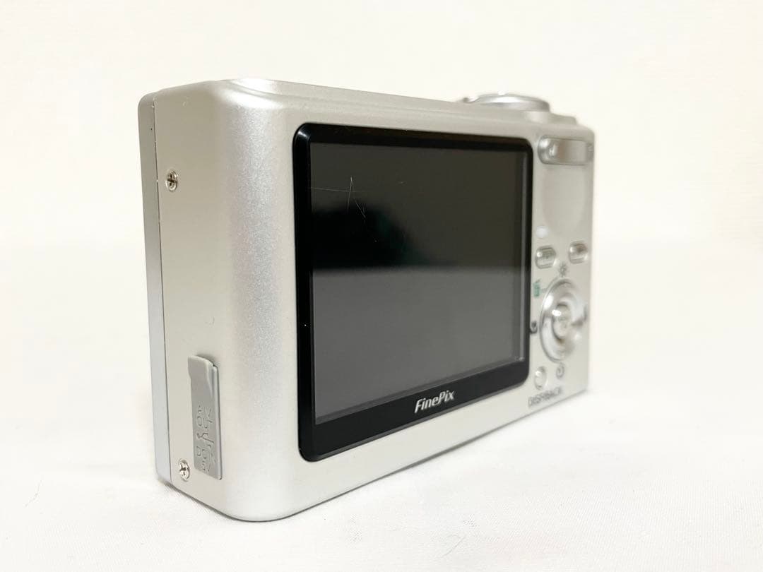 【美品・完動品】　FUJIFILM FinePix F10 シルバー　動作確認済