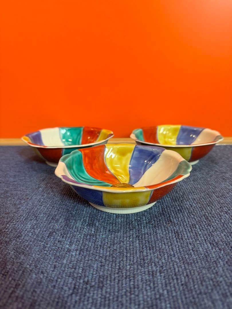 1979 九谷焼 上出長右衛門窯 紙風船 花形皿 3客