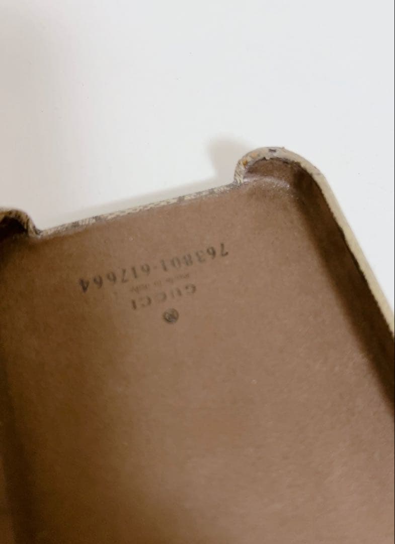 グッチ　GUCCI iPhoneケース　iPhone15Pro GGロゴ