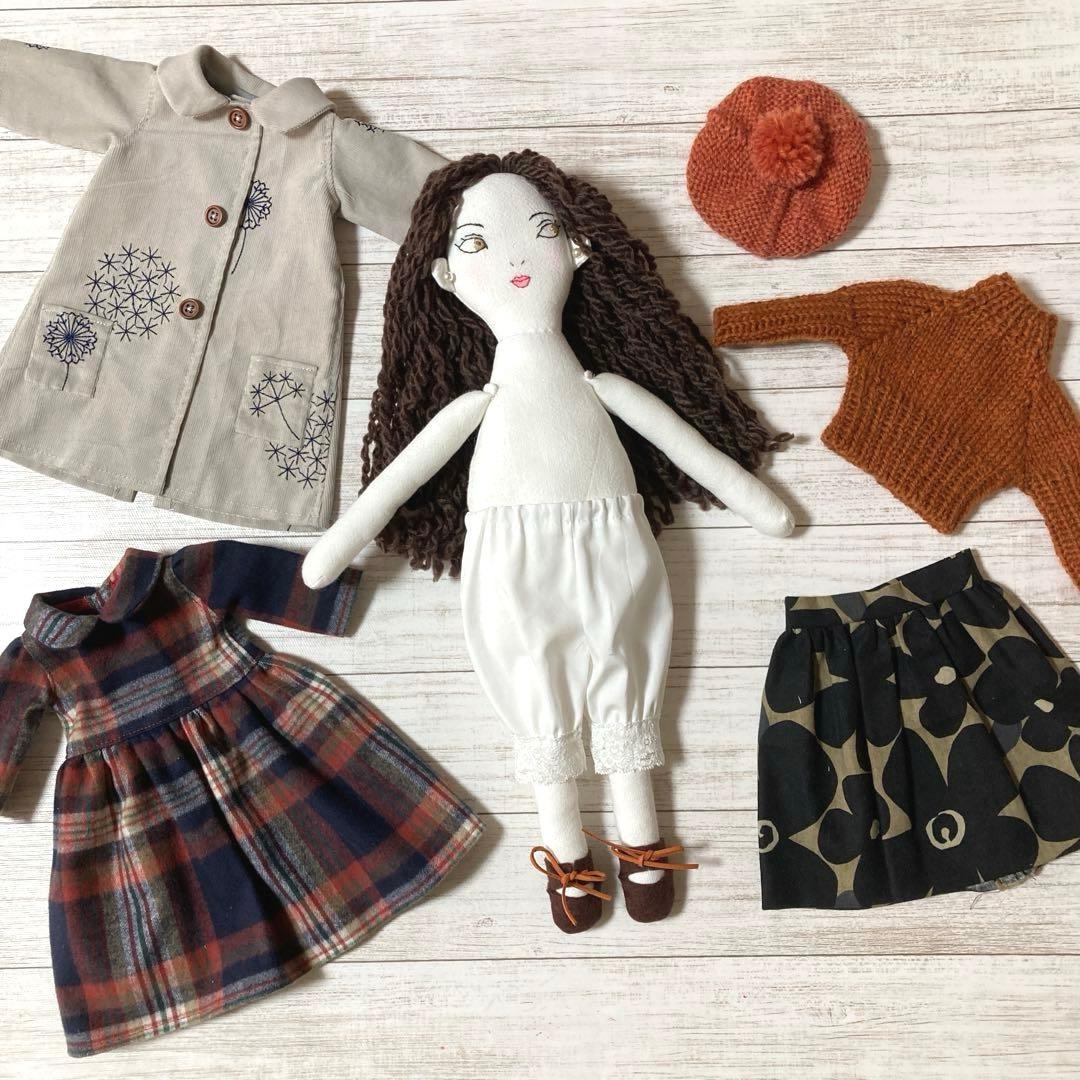ハンドメイド着せ替え人形　オレンジベレーさん