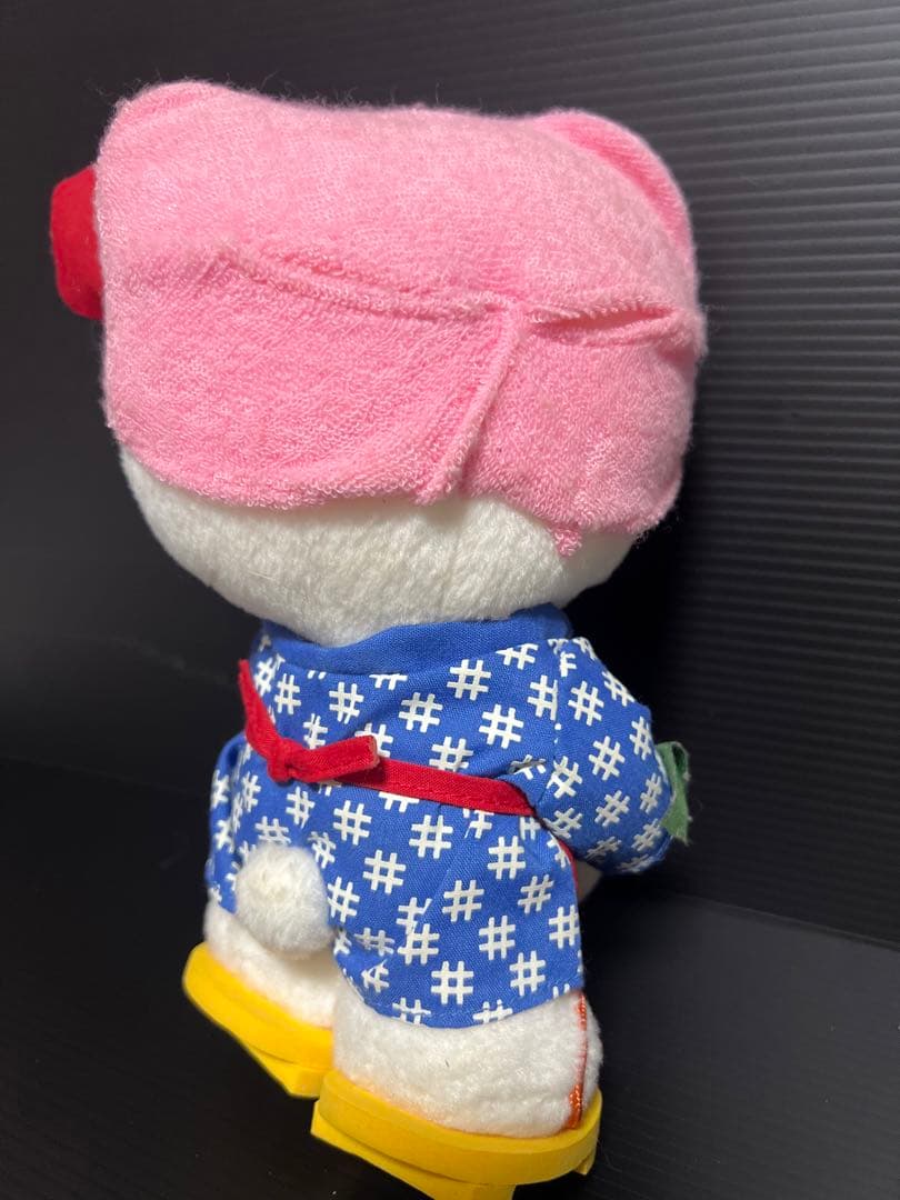 【鹿児島限定】桜島大根キティぬいぐるみ
