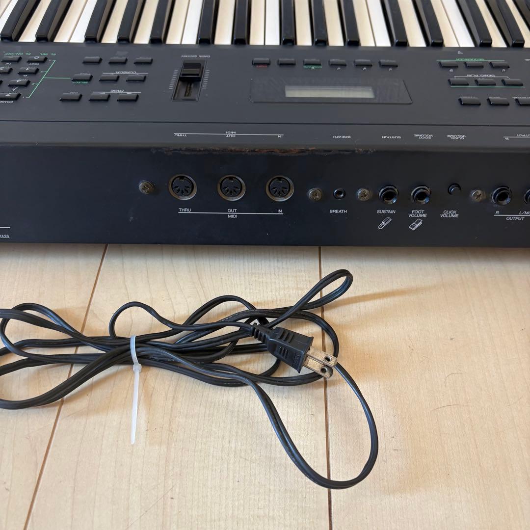 YAMAHA SY55 ヤマハ アナログシンセサイザー