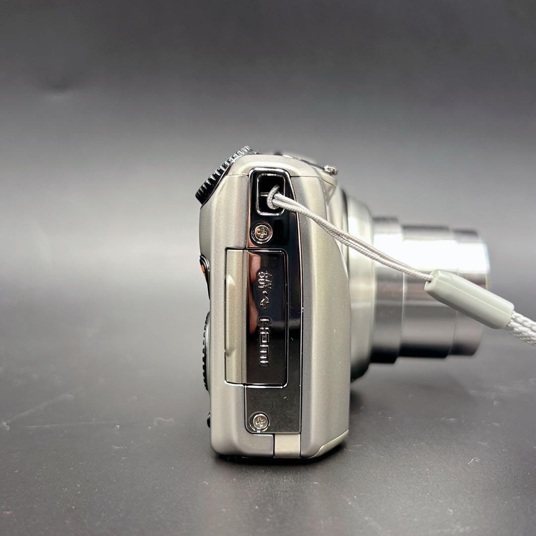 ✨極美品✨FUJIFILM 富士フイルム FinePix F770EXR