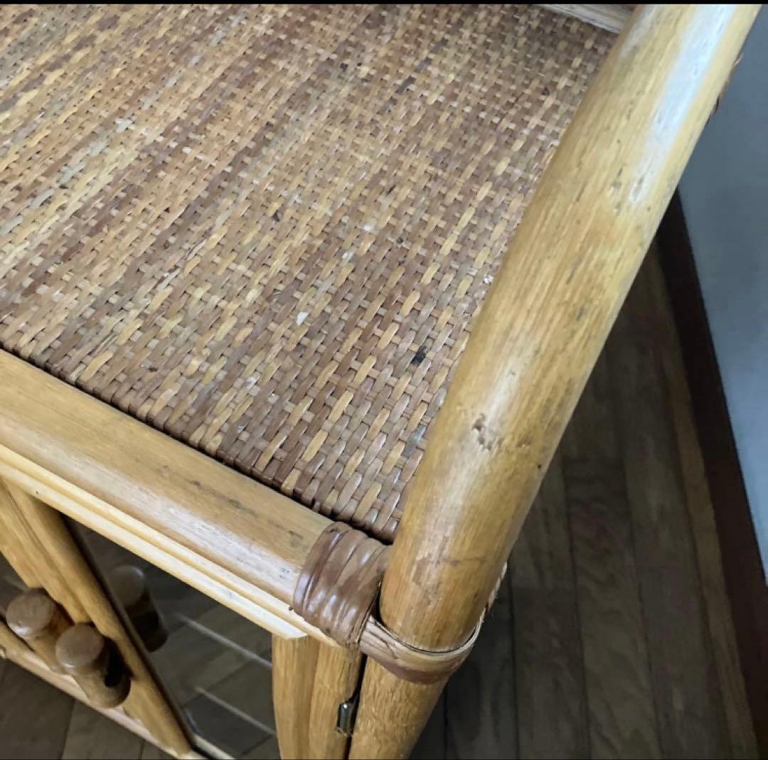 ラタン ガラスキャビネット