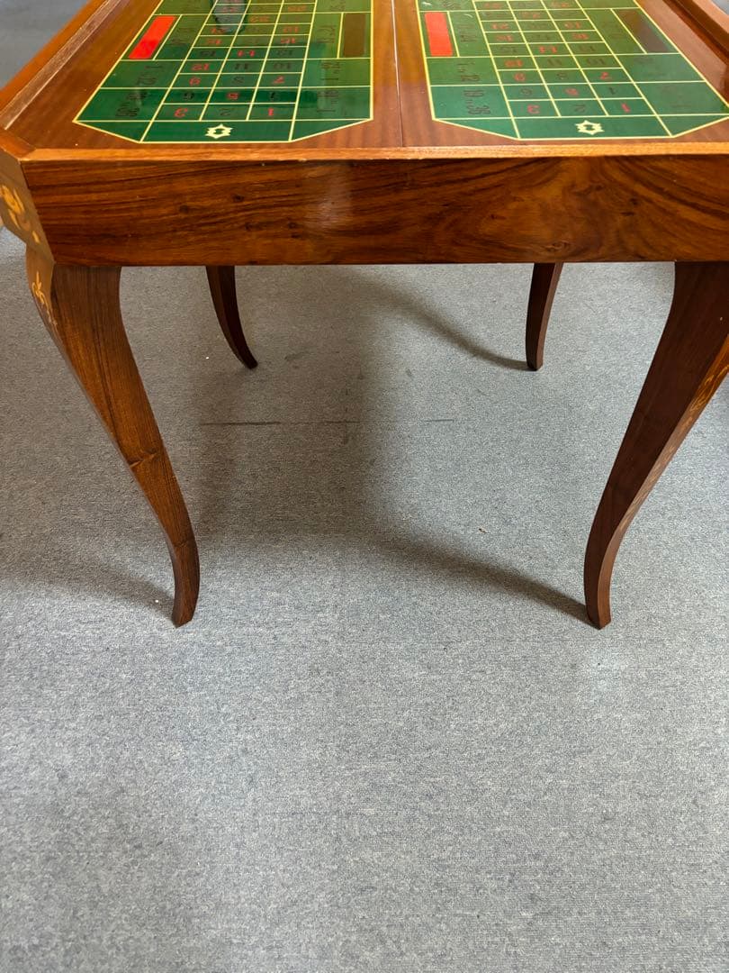 お部屋に❗️お店に❗️カッコイイ❗️ルーレットテーブル。天板ありで通常使用OK❗️