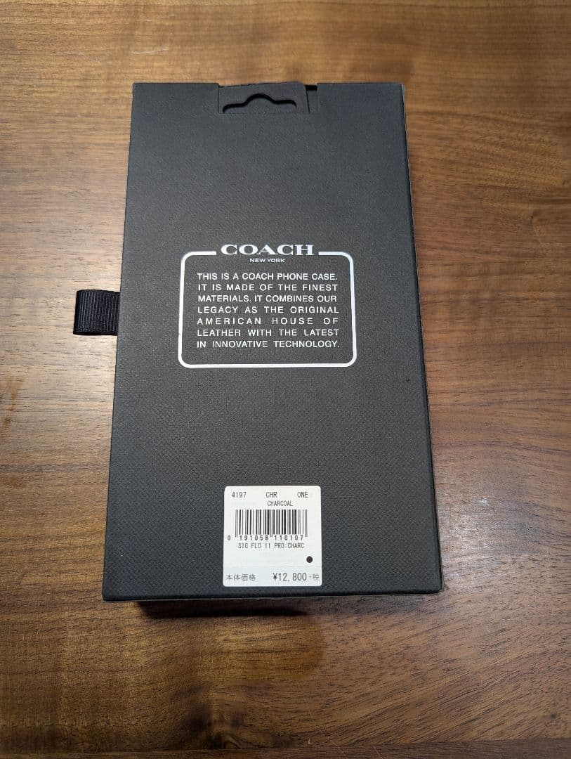 COACH iPhone 11 Pro 手帳型ケース