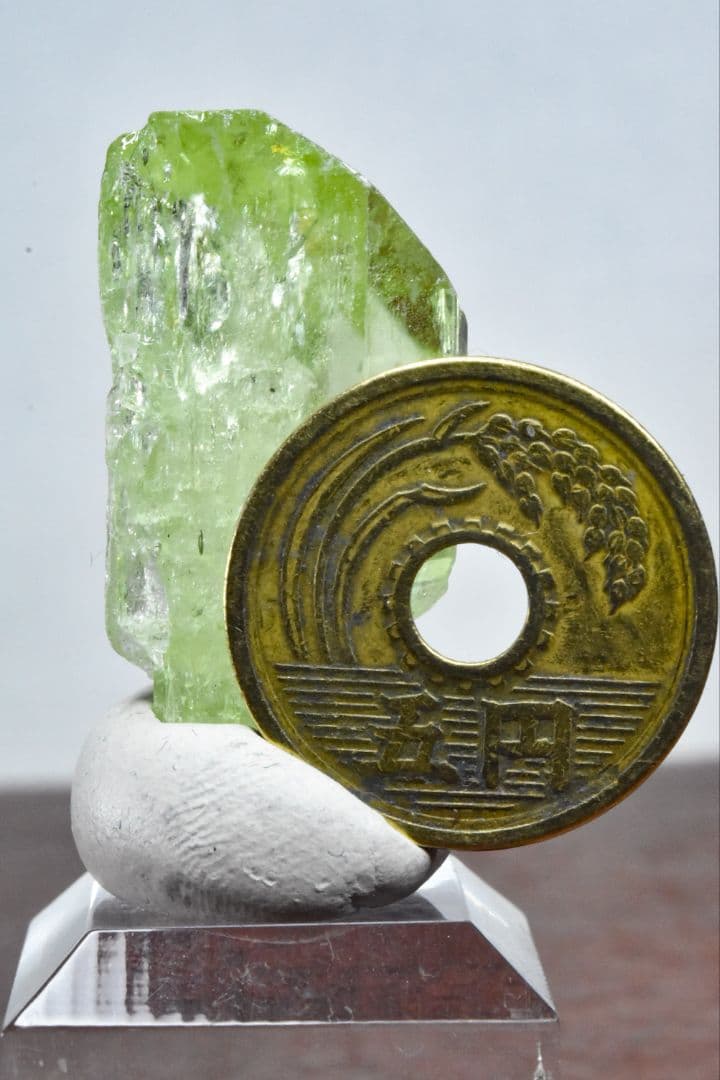 専用ページ タンザニア メレラニ産 ダイオプサイト原石