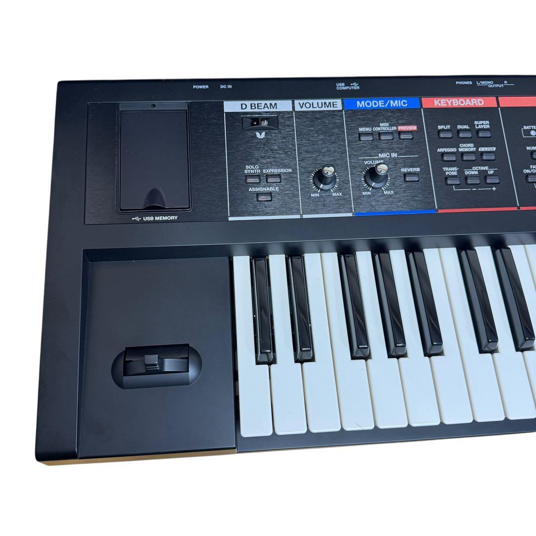 【極美品】軽量 Roland JUNO-Di シンセサイザー ソフトケース付属