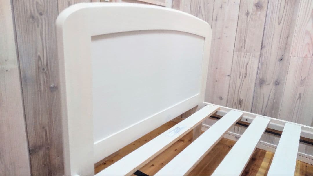 ニトリ ベッド ルカ2 ホワイト木製シングルベッドフレーム