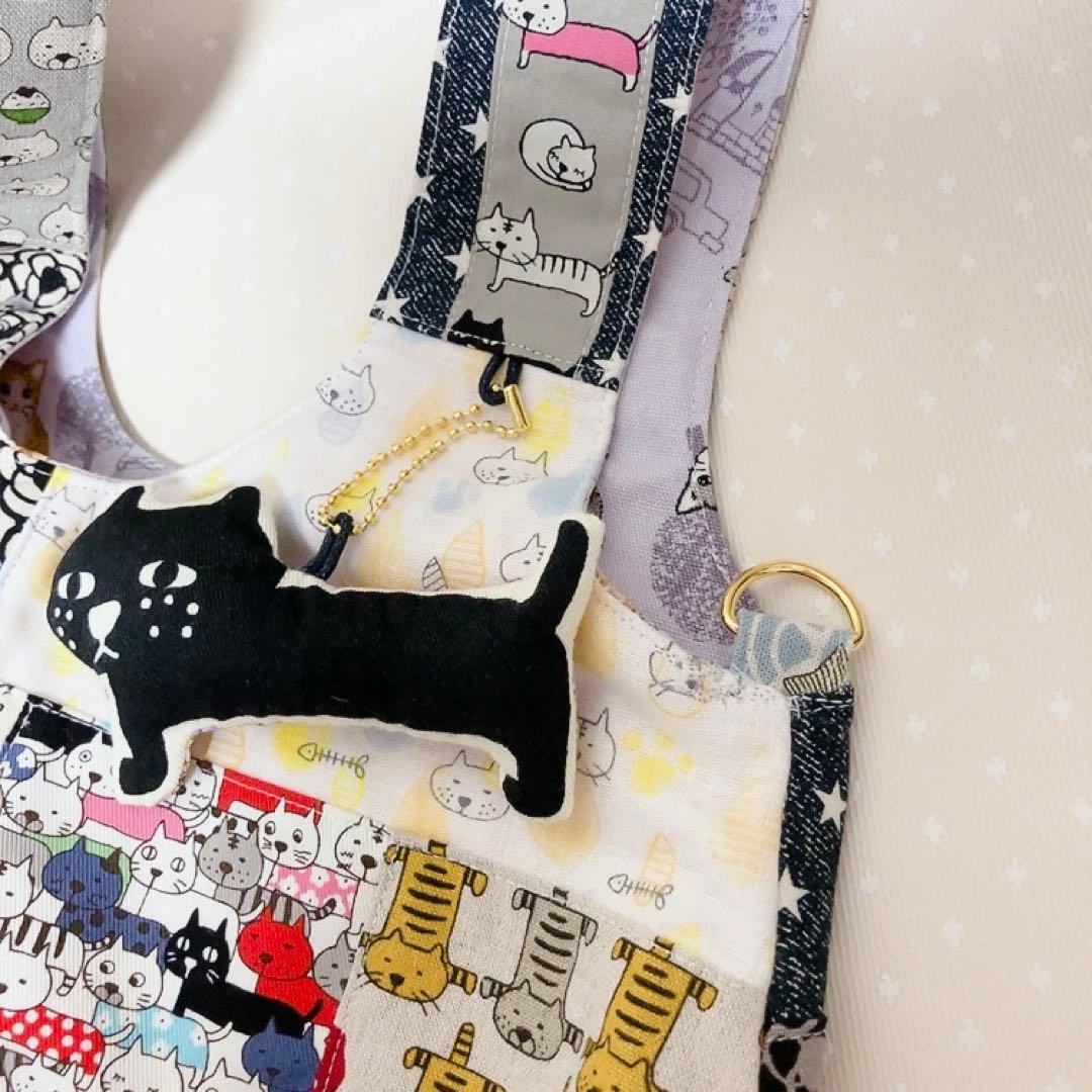 パッチワークグラニーバッグ トートバッグ 猫生地アソート でかねこチャーム付き