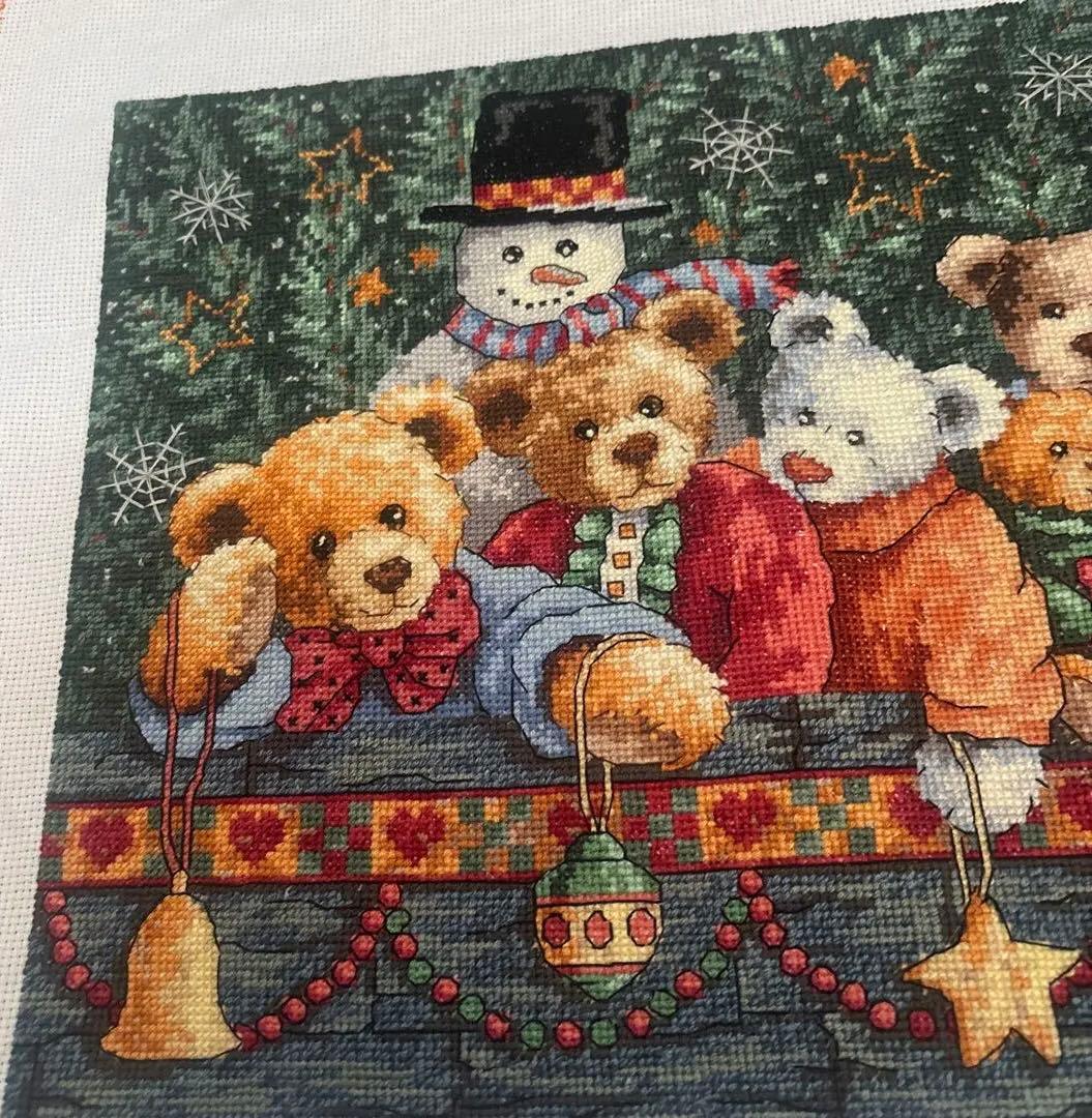 クロスステッチ刺繍 完成品 クリスマスくまちゃん
