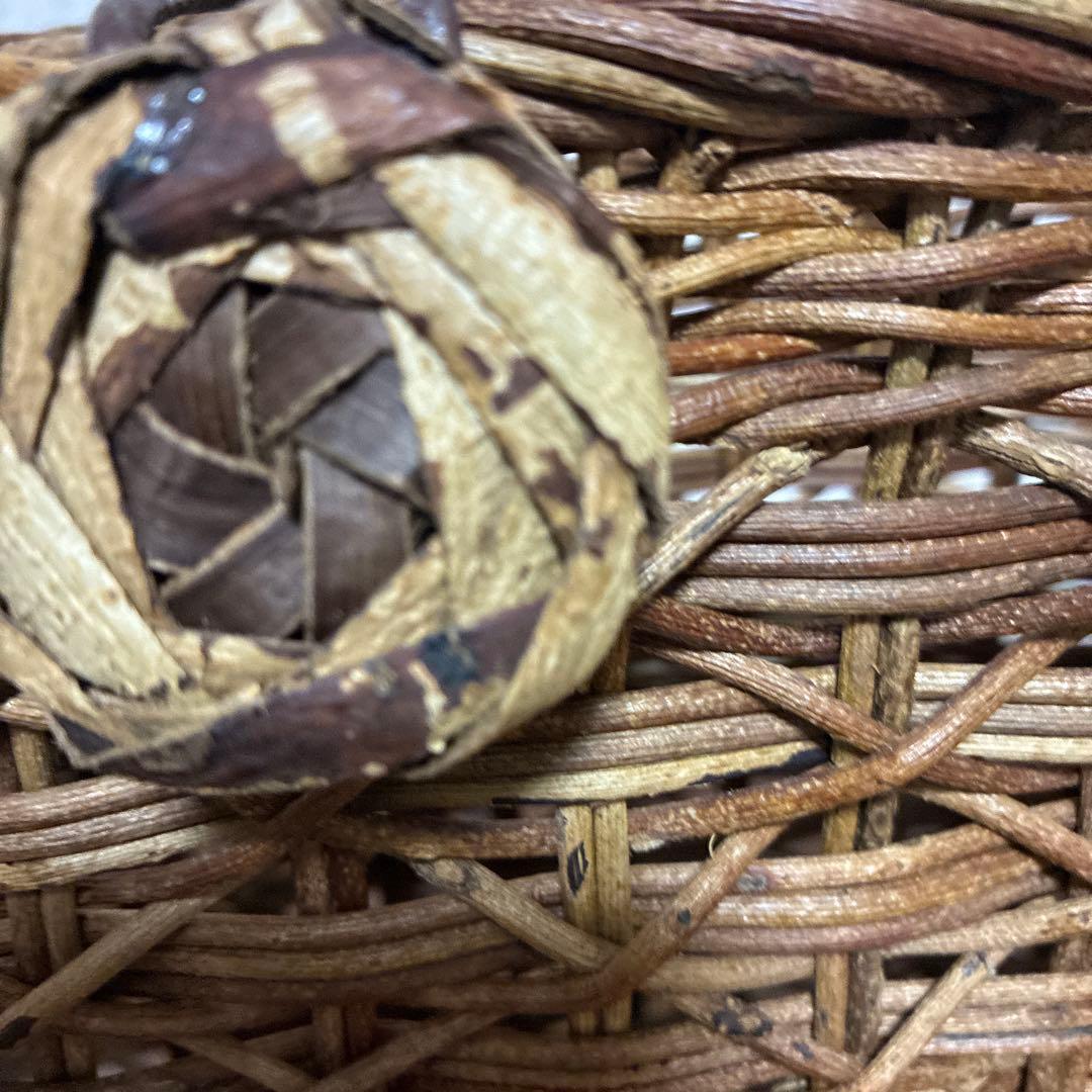 国産　アケビ　カゴバッグ