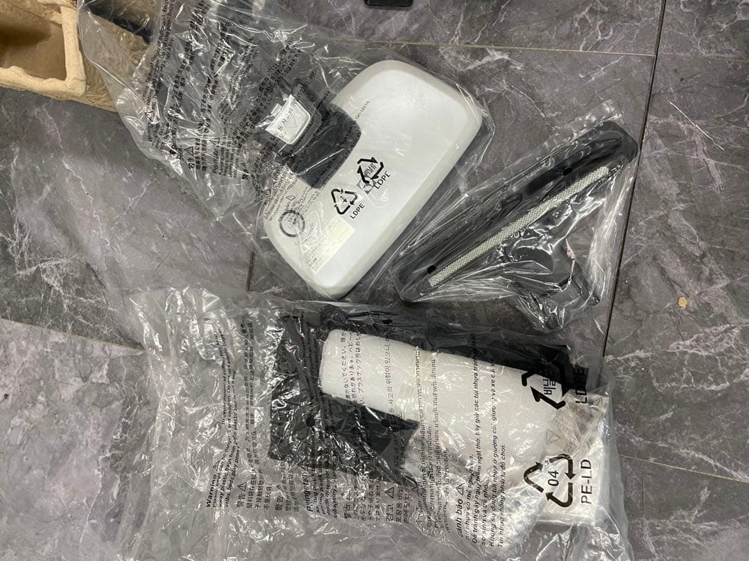 Electrolux ERGORAPIDO クリーナー