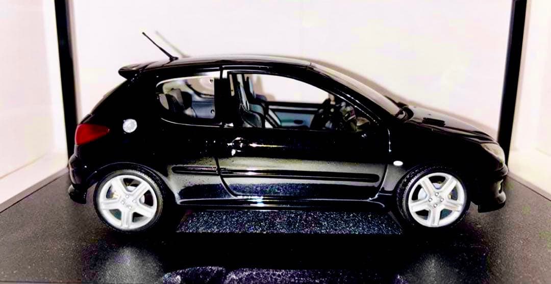 絶版ノレブ 1/18 プジョー 206 RC 黒 16年物ワンオーナー フル開閉