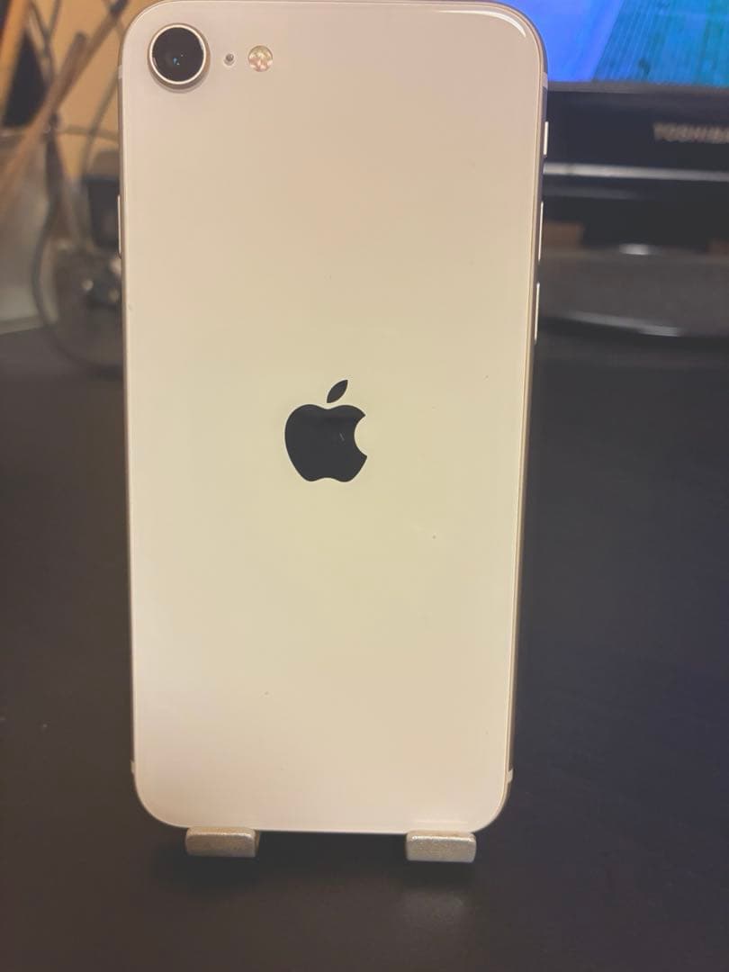 Apple iPhone SE (第2世代) ホワイト 本体　バッテリー91%