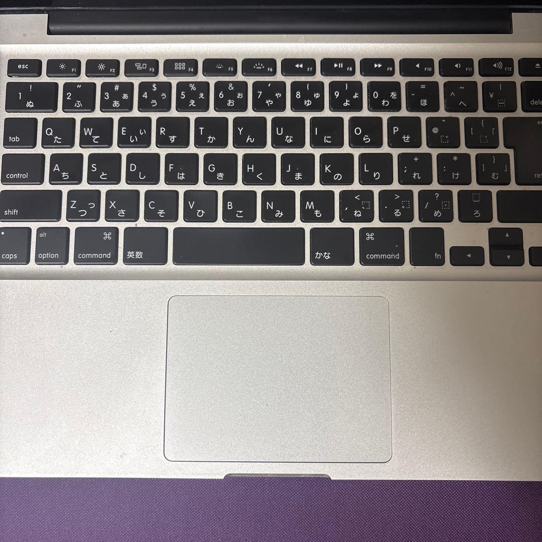 Apple MacBook シルバー 日本語配列　充電器付き