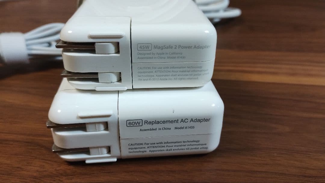 MacBook Air Mid 2013 4G 13.3インチ 256G おまけ