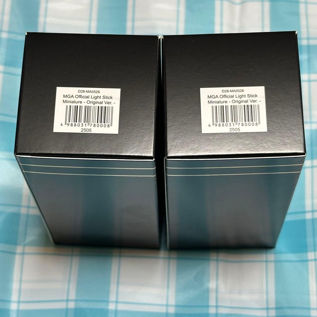MGA Official Light Stick ミニチュア キーホルダー