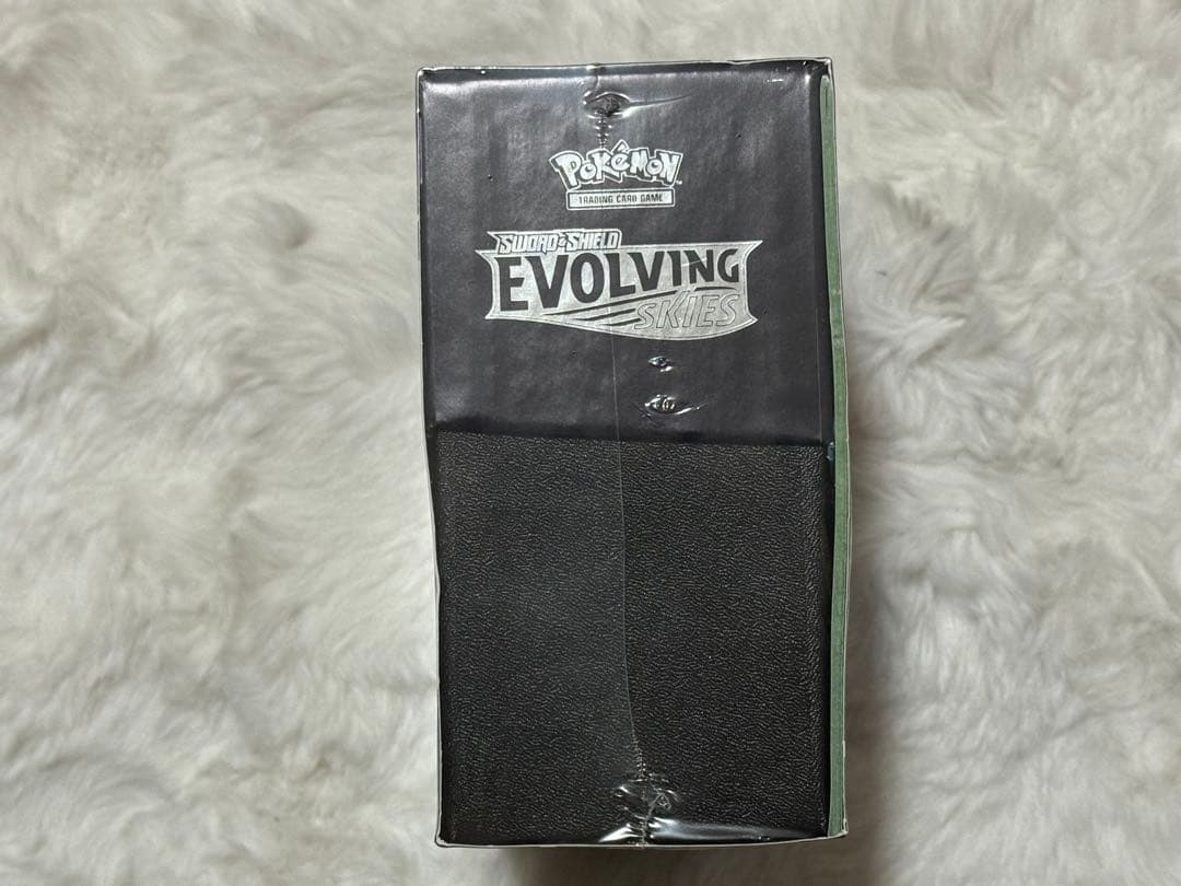 激レア　ポケモンカード エリートトレーナーボックス EVOLVING SKIES