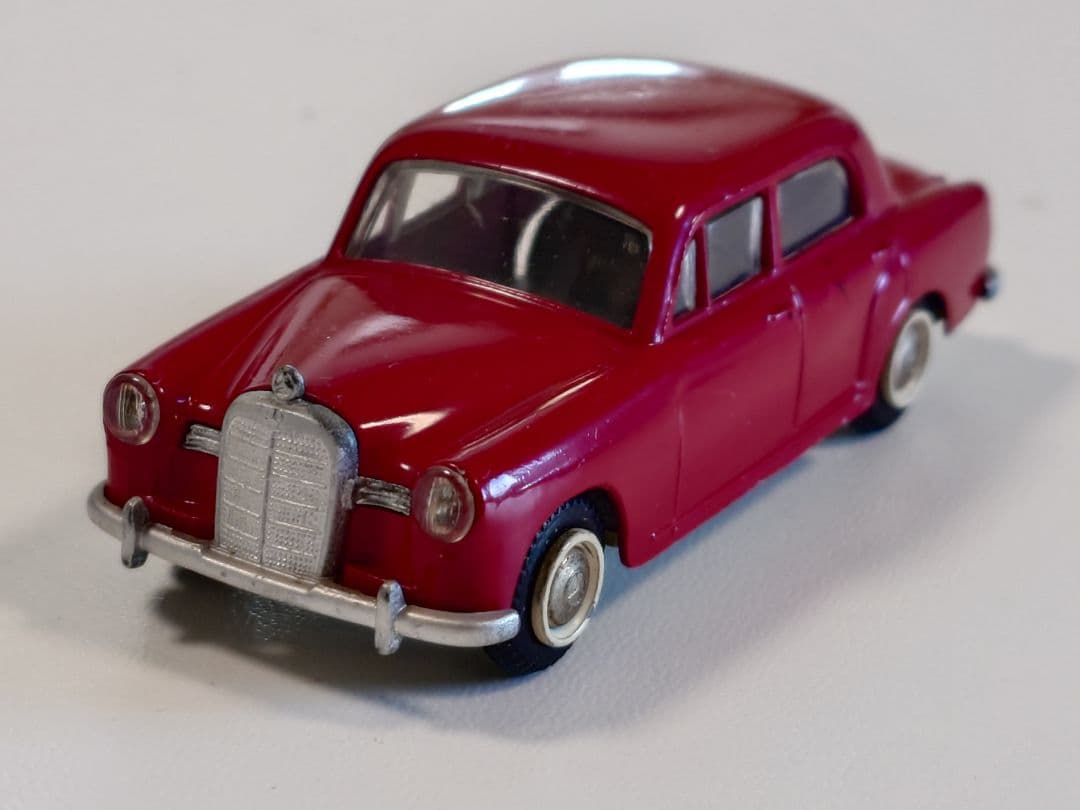 ミニカー TEKNO NO.723 MERCEDES - BENZ 190
