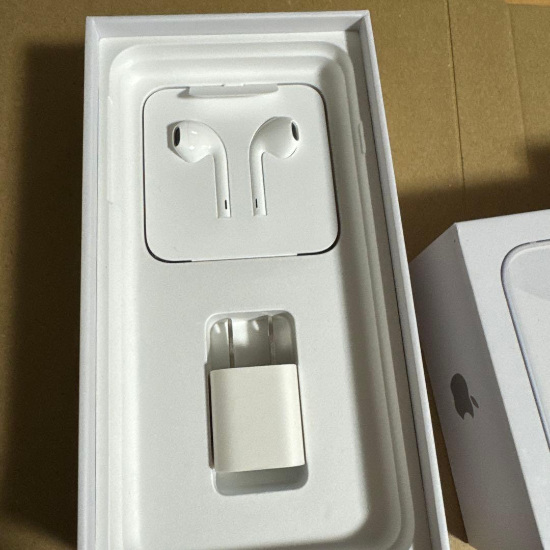 Iphone 8 plus 64GB SIMロックなし バッテリー83%