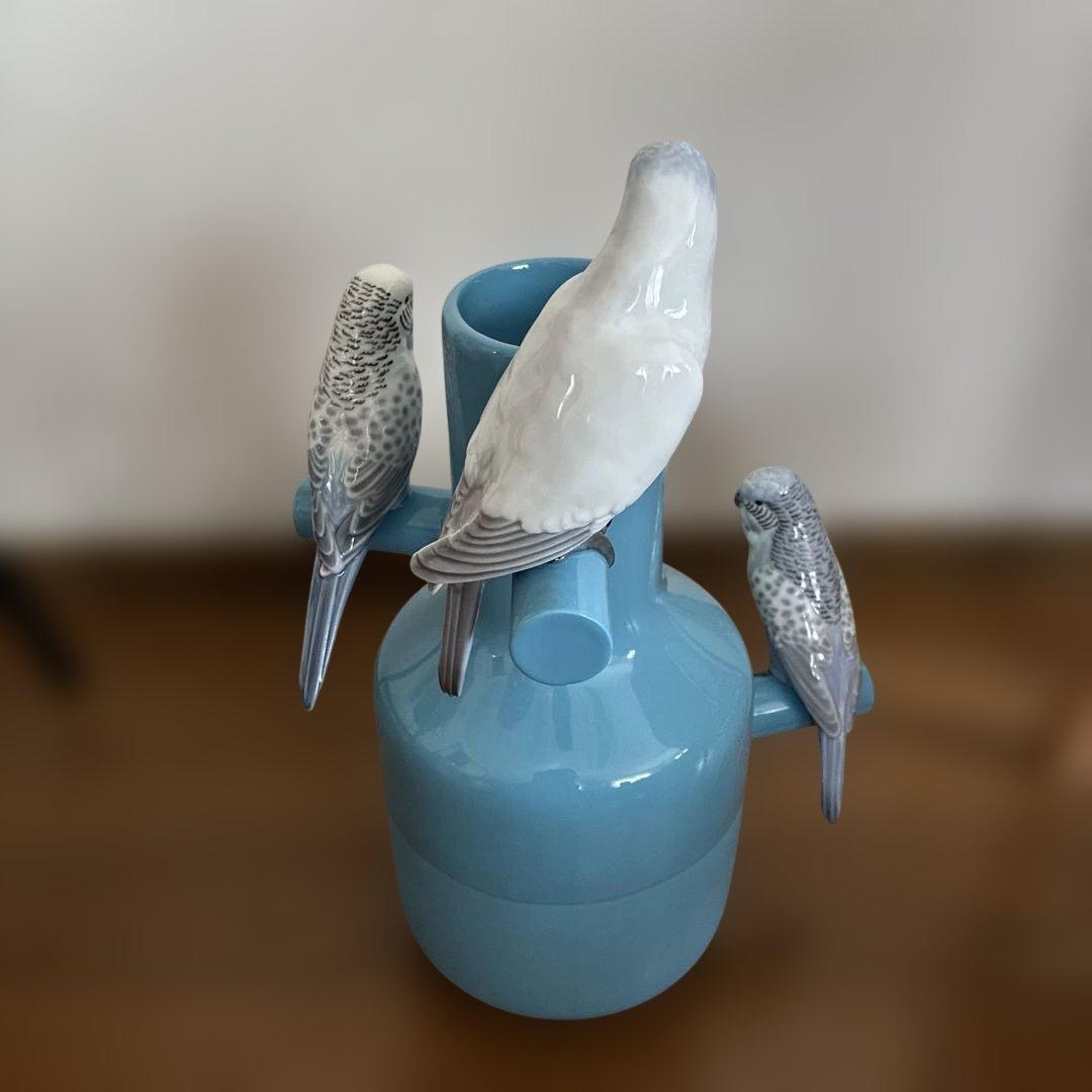 リヤドロ　インコたちのパレード