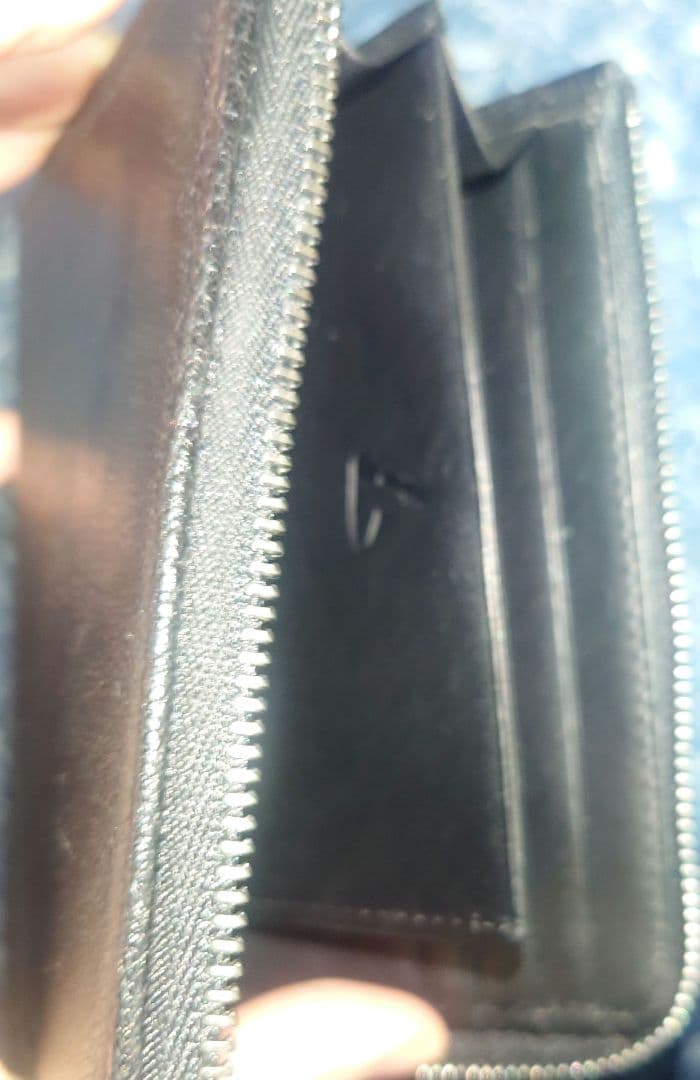 【廃盤希少】土屋鞄 アルマス スマートLファスナー　ブラック 折り財布